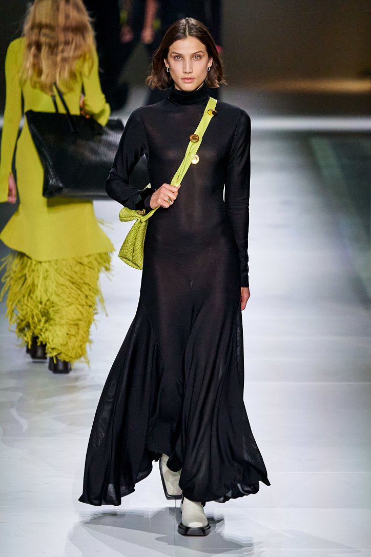Bottega Veneta осень-зима 2020-2021 фото №13